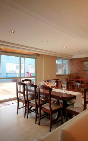 Apartamento à venda com 281m², 4 quartos e 3 vagasCobertura