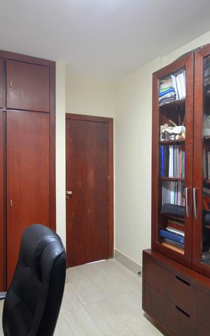 Apartamento à venda com 281m², 4 quartos e 3 vagasQuarto 2