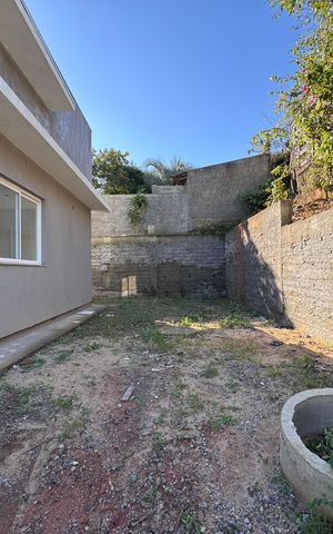 Casa à venda com 71m², 3 quartos e 2 vagas Casa à venda com 71m², 3 quartos e 2 vagasÁrea comum