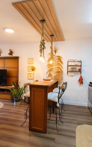 Casa de condomínio à venda com 120m², 3 quartos e 2 vagas Casa de condomínio à venda com 120m², 3 quartos e 2 vagasCorredor