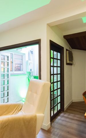 Casa de condomínio à venda com 120m², 3 quartos e 2 vagas Casa de condomínio à venda com 120m², 3 quartos e 2 vagasSala