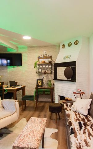Casa de condomínio à venda com 120m², 3 quartos e 2 vagas Casa de condomínio à venda com 120m², 3 quartos e 2 vagasSala