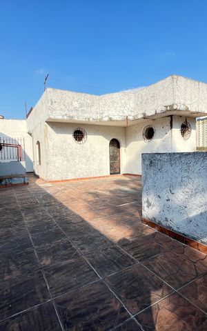 Casa à venda com 289m², 4 quartos e 2 vagasTerraço 1