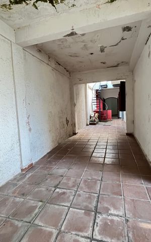 Casa à venda com 289m², 4 quartos e 2 vagasGaragem