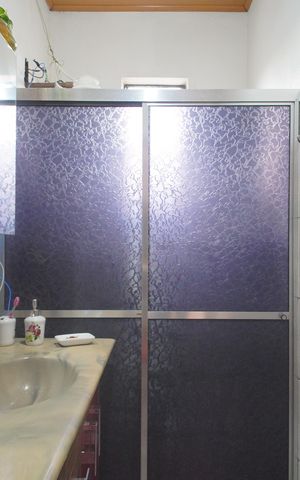 Casa à venda com 320m², 2 quartos e 3 vagasBanheiro Social