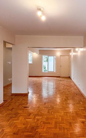 Apartamento à venda com 70m², 1 quarto e 1 vaga Apartamento à venda com 70m², 1 quarto e 1 vagaSala