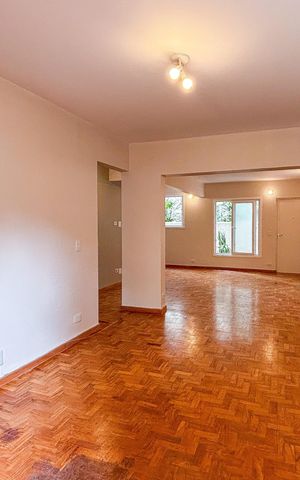 Apartamento à venda com 70m², 1 quarto e 1 vaga Apartamento à venda com 70m², 1 quarto e 1 vagaSala