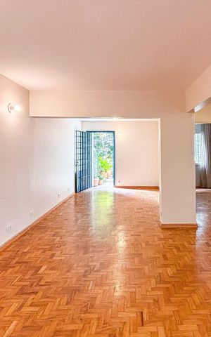 Apartamento à venda com 70m², 1 quarto e 1 vaga Apartamento à venda com 70m², 1 quarto e 1 vagaSala