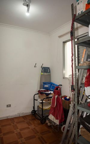 Casa à venda com 105m², 3 quartos e 2 vagasQuarto de Serviço