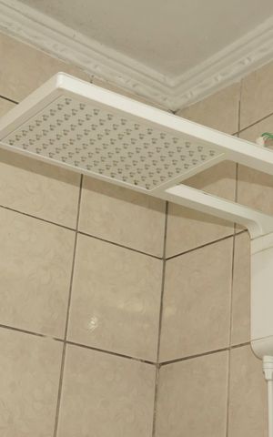 Casa à venda com 105m², 3 quartos e 2 vagasBanheiro Social