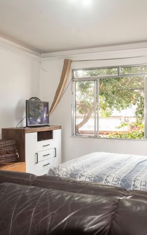 Casa à venda com 105m², 3 quartos e 2 vagasSala/Quarto