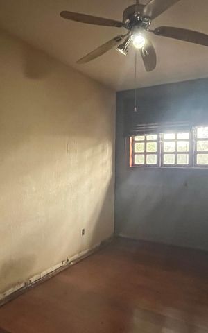 Casa à venda com 329m², 4 quartos e 6 vagasQuarto