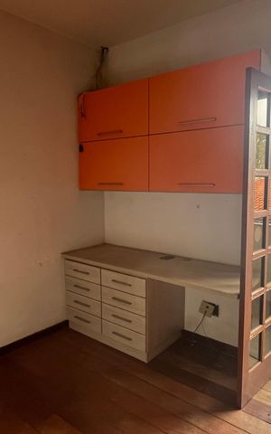 Casa à venda com 329m², 4 quartos e 6 vagasSuíte 3
