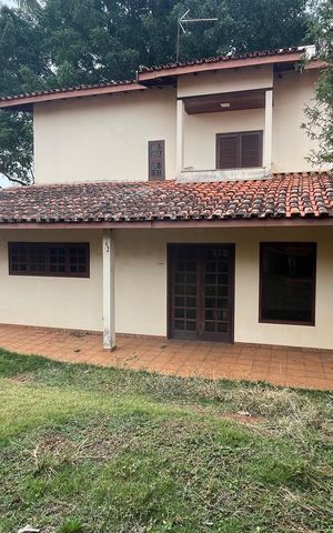 Casa à venda com 329m², 4 quartos e 6 vagasÁrea Gourmet
