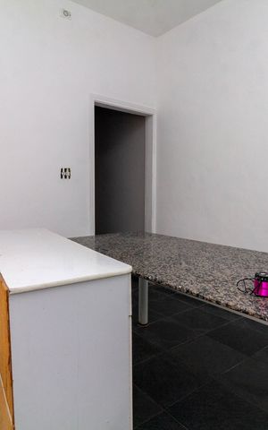 Casa à venda com 230m², 3 quartos e 1 vaga Casa à venda com 230m², 3 quartos e 1 vagaCozinha