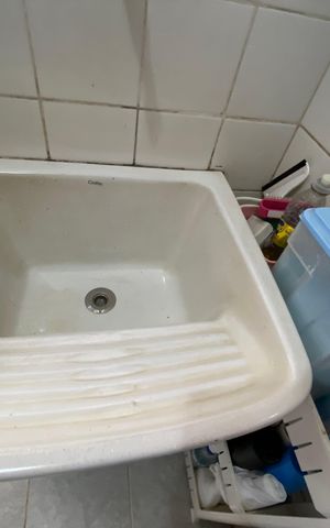 Casa à venda com 360m², 5 quartos e 4 vagas Casa à venda com 360m², 5 quartos e 4 vagasÁrea de Serviço