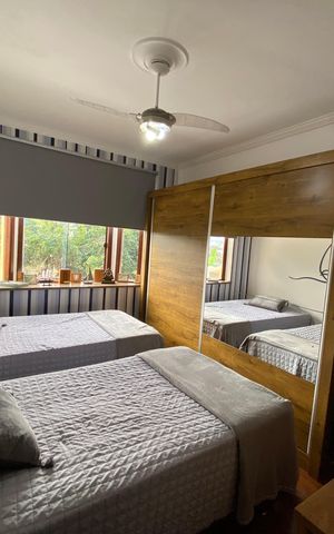 Casa à venda com 360m², 5 quartos e 4 vagas Casa à venda com 360m², 5 quartos e 4 vagasQuarto 1