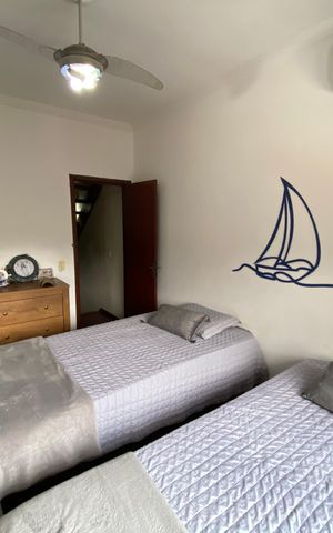 Casa à venda com 360m², 5 quartos e 4 vagas Casa à venda com 360m², 5 quartos e 4 vagasQuarto 1