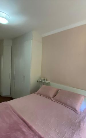 Casa à venda com 360m², 5 quartos e 4 vagas Casa à venda com 360m², 5 quartos e 4 vagas Suite