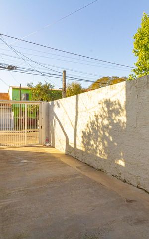 Casa à venda com 350m², 5 quartos e 3 vagas Casa à venda com 350m², 5 quartos e 3 vagasGaragem/Casa 2