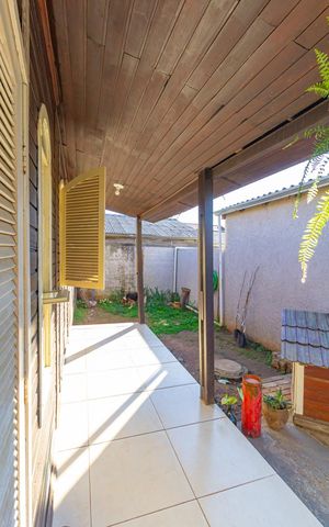 Casa à venda com 350m², 5 quartos e 3 vagas Casa à venda com 350m², 5 quartos e 3 vagasVara da Sala/Casa 2