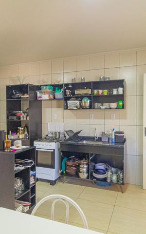 Casa à venda com 350m², 5 quartos e 3 vagas Casa à venda com 350m², 5 quartos e 3 vagasSala/Cozinha