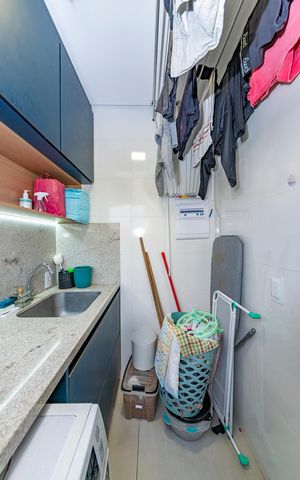Apartamento à venda com 95m², 3 quartos e 2 vagas Apartamento à venda com 95m², 3 quartos e 2 vagasÁrea de Serviço