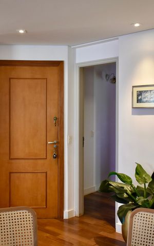 Apartamento à venda com 120m², 3 quartos e 2 vagas Apartamento à venda com 120m², 3 quartos e 2 vagasSala