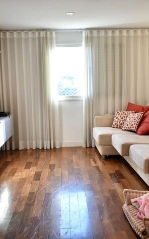 Apartamento à venda com 120m², 3 quartos e 2 vagas Apartamento à venda com 120m², 3 quartos e 2 vagasSala