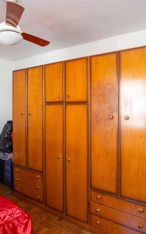 Casa à venda com 232m², 4 quartos e 2 vagasQuarto 1