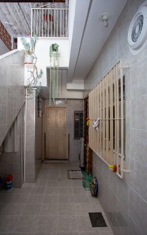 Casa à venda com 232m², 4 quartos e 2 vagasÁrea de Serviço