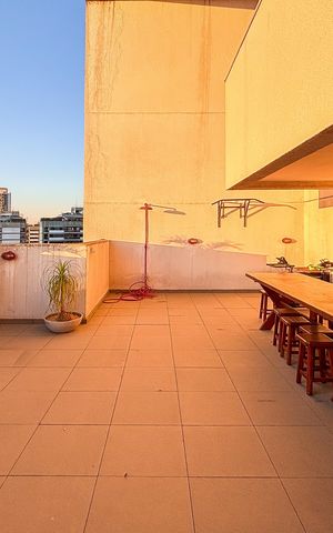 Apartamento à venda com 130m², 1 quarto e 2 vagas Apartamento à venda com 130m², 1 quarto e 2 vagasVaranda gourmet