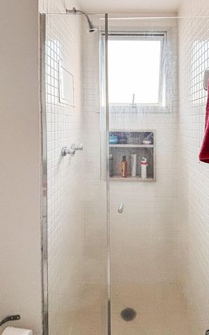 Apartamento à venda com 130m², 1 quarto e 2 vagas Apartamento à venda com 130m², 1 quarto e 2 vagasBanheiro