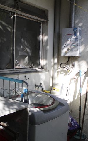 Casa de condomínio à venda com 55m², 2 quartos e 1 vagaÁrea de Serviço