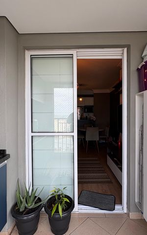 Apartamento à venda com 62m², 3 quartos e 2 vagasVaranda