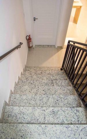 Studio para alugar com 20m², 1 quarto e sem vagaEscada