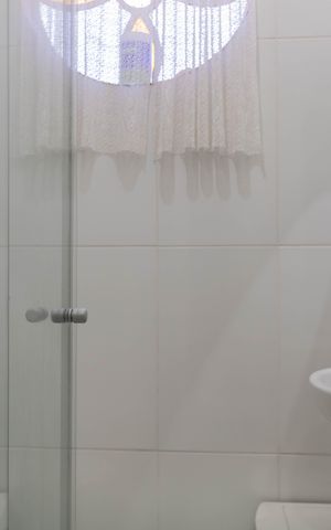 Casa para alugar com 400m², 4 quartos e 3 vagasBanheiro de serviço