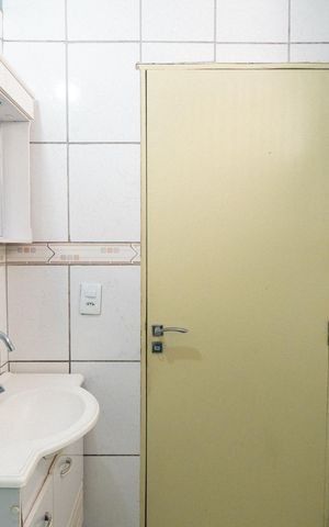 Casa à venda com 115m², 2 quartos e 2 vagas Casa à venda com 115m², 2 quartos e 2 vagasBanheiro da Suíte