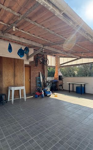 Apartamento à venda com 104m², 2 quartos e 2 vagas Apartamento à venda com 104m², 2 quartos e 2 vagasCobertura