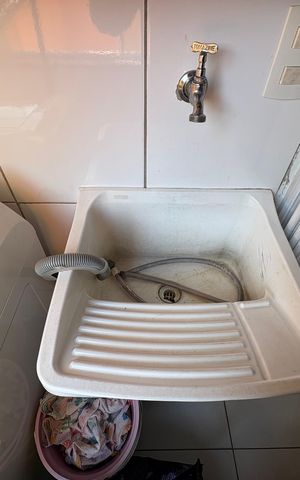 Apartamento à venda com 104m², 2 quartos e 2 vagas Apartamento à venda com 104m², 2 quartos e 2 vagasLavanderia