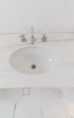 Apartamento à venda com 139m², 3 quartos e 5 vagas Apartamento à venda com 139m², 3 quartos e 5 vagasBanheiro da Suíte 2