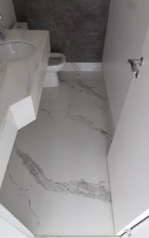 Apartamento à venda com 139m², 3 quartos e 5 vagas Apartamento à venda com 139m², 3 quartos e 5 vagasLavabo