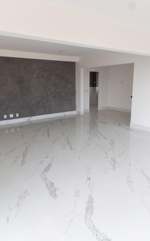 Apartamento à venda com 139m², 3 quartos e 5 vagas Apartamento à venda com 139m², 3 quartos e 5 vagasSala