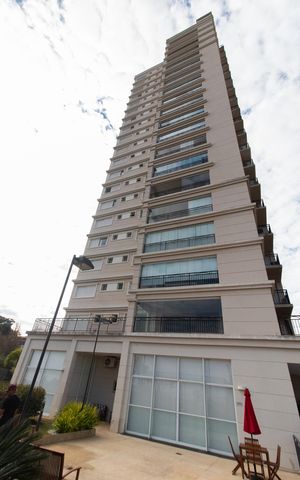 Apartamento à venda com 139m², 3 quartos e 5 vagas Apartamento à venda com 139m², 3 quartos e 5 vagasÁrea comum