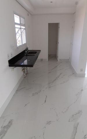 Apartamento à venda com 139m², 3 quartos e 5 vagas Apartamento à venda com 139m², 3 quartos e 5 vagasCozinha