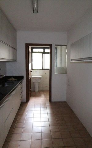 Apartamento para alugar com 93m², 3 quartos e 2 vagasCozinha