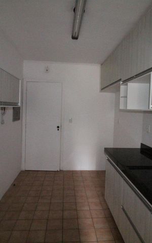 Apartamento para alugar com 93m², 3 quartos e 2 vagasCozinha