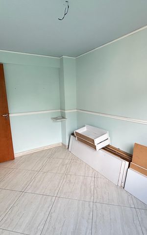 Apartamento para alugar com 77m², 2 quartos e 1 vagaQuarto