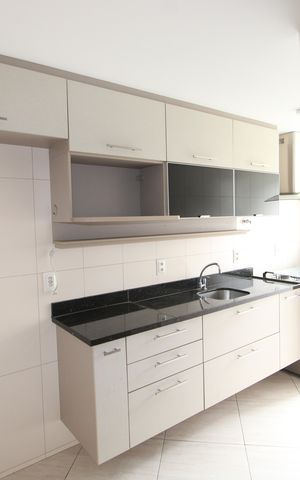 Apartamento para alugar com 77m², 2 quartos e 1 vagaCozinha