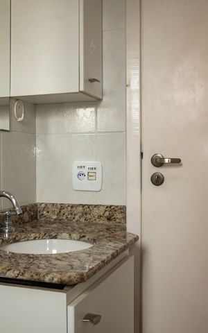 Apartamento para alugar com 68m², 2 quartos e 2 vagasBanheiro da Suíte